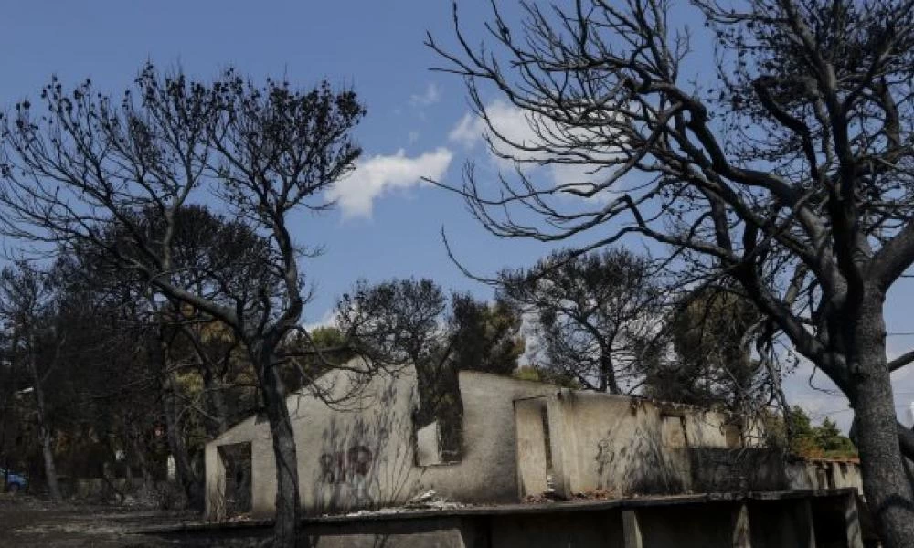 ΥΕΘΑ: Παράταση παραμονής των πυρόπληκτων σε εγκαταστάσεις του στρατού